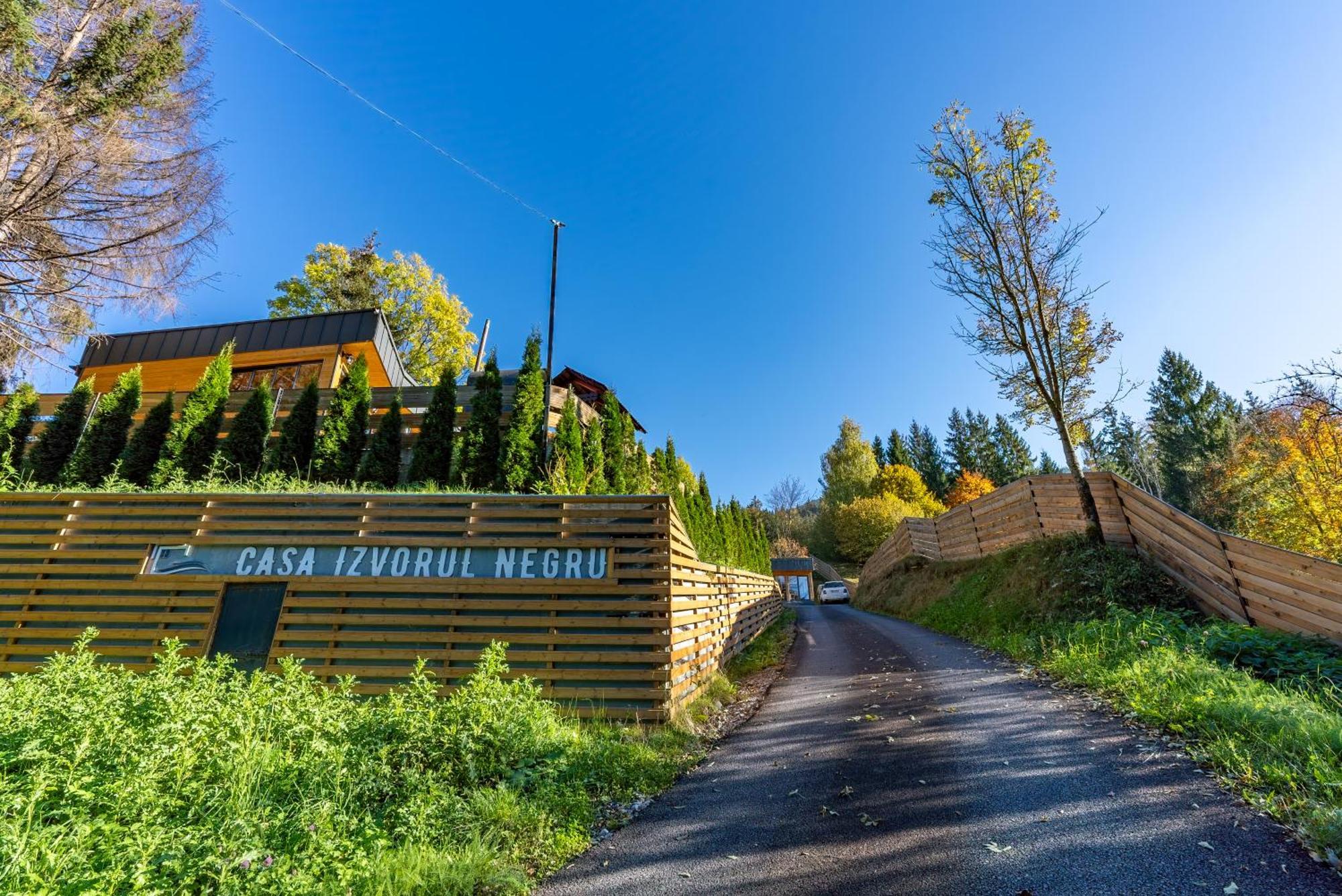 Bed and Breakfast Casa Izvorul Negru Moisei Exteriér fotografie