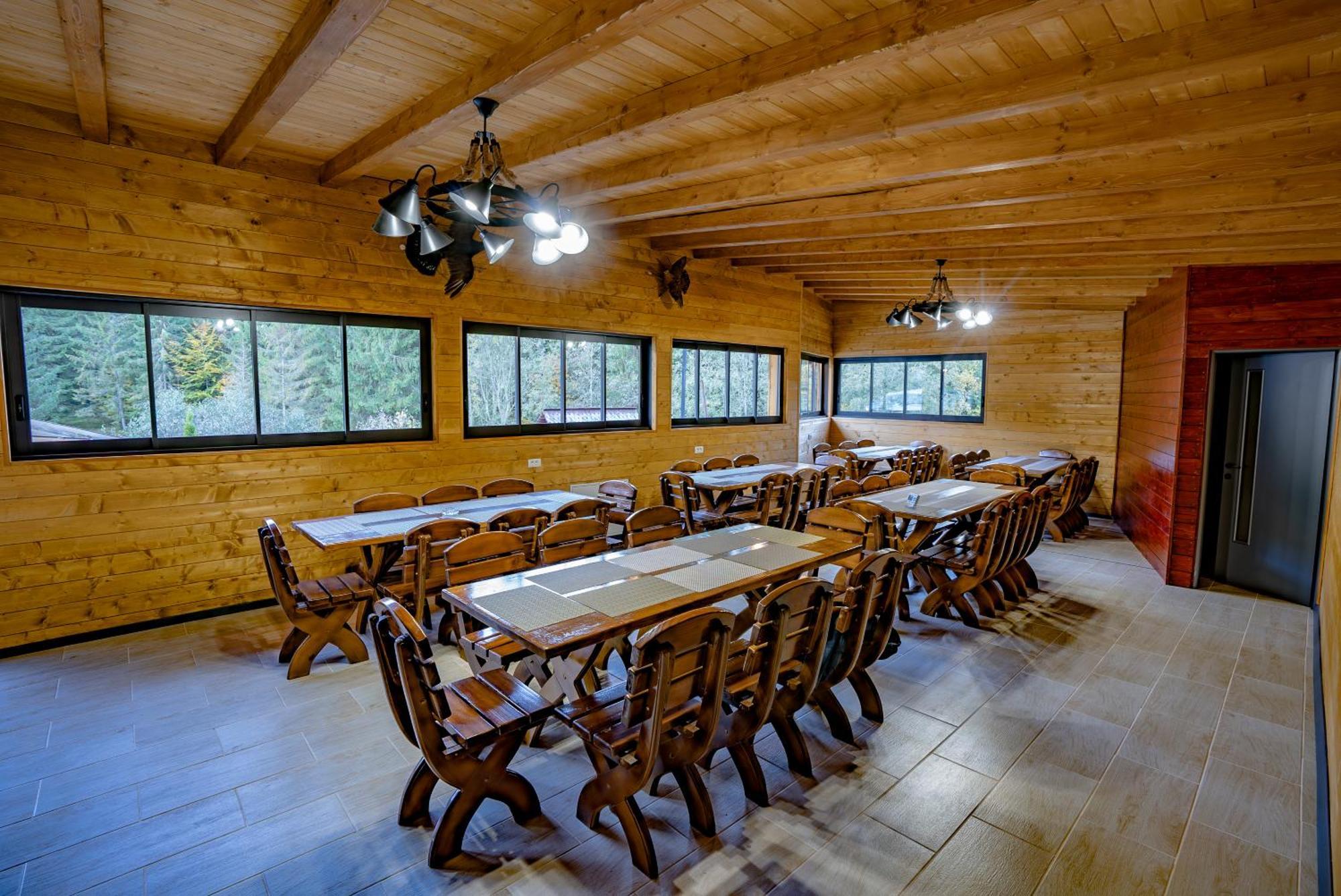 Bed and Breakfast Casa Izvorul Negru Moisei Exteriér fotografie